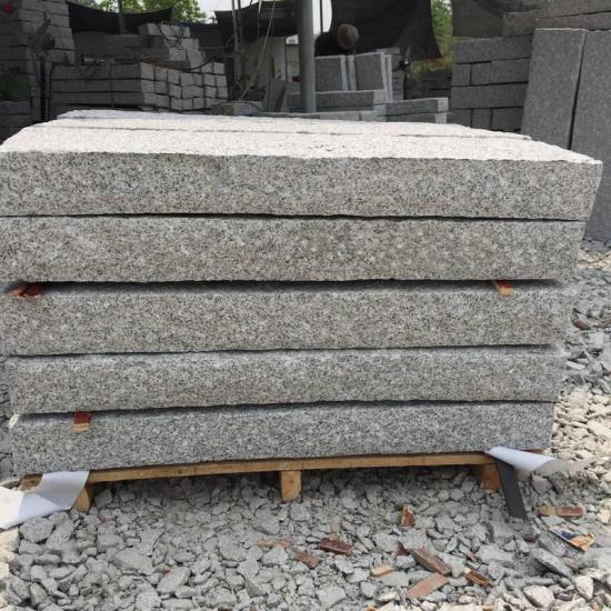 144c0ab0a173e05afcdf843d17033f98_medium 6 Sides Pineapple Sliver White Barrier Kerb Stone