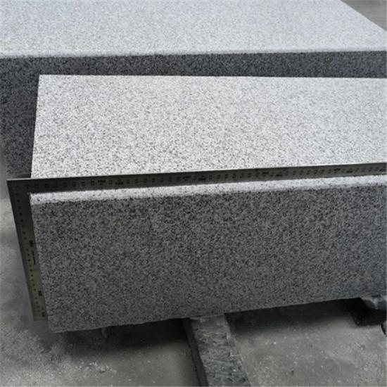9b45db6be7a718efd54a2d0ee8ef09c9_medium G603 White Granite Walkway Siding Kerbstone