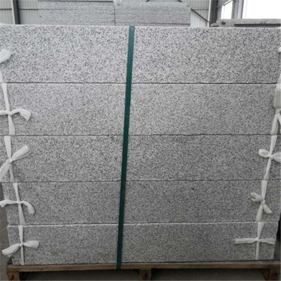 be7e1f7f24ae3498e1dd7f328a79a63b_medium G603 White Granite Walkway Siding Kerbstone