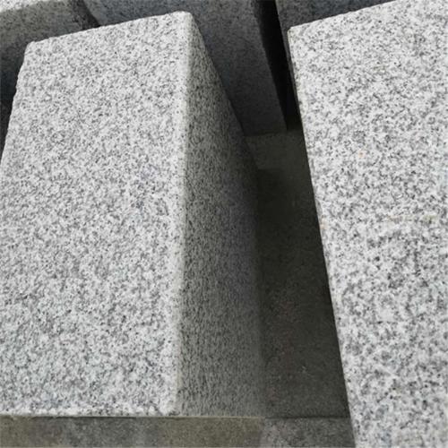 c4d2171788c6ec48370ddfb748455623_small G603 White Granite Walkway Siding Kerbstone